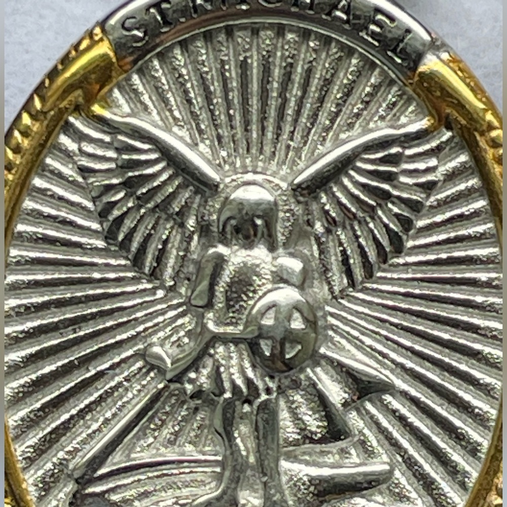 NEW Saint St. Michael Pendant Archangel Pendant Necklace Sword Cross Medal - Picture 6 of 10